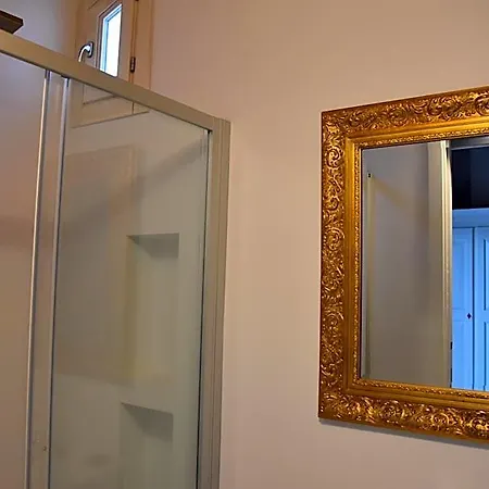 La Casa Nel Borgo Antico מלון