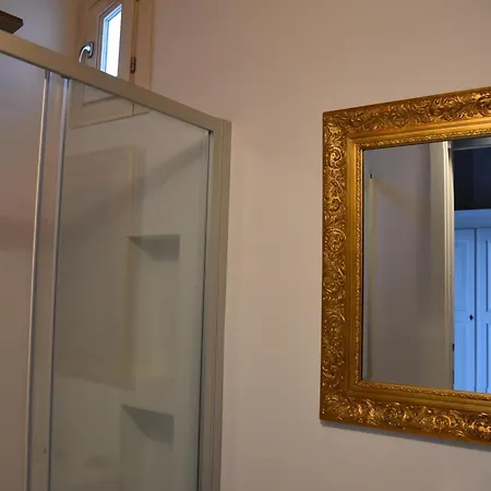 La Casa Nel Borgo Antico מלון *